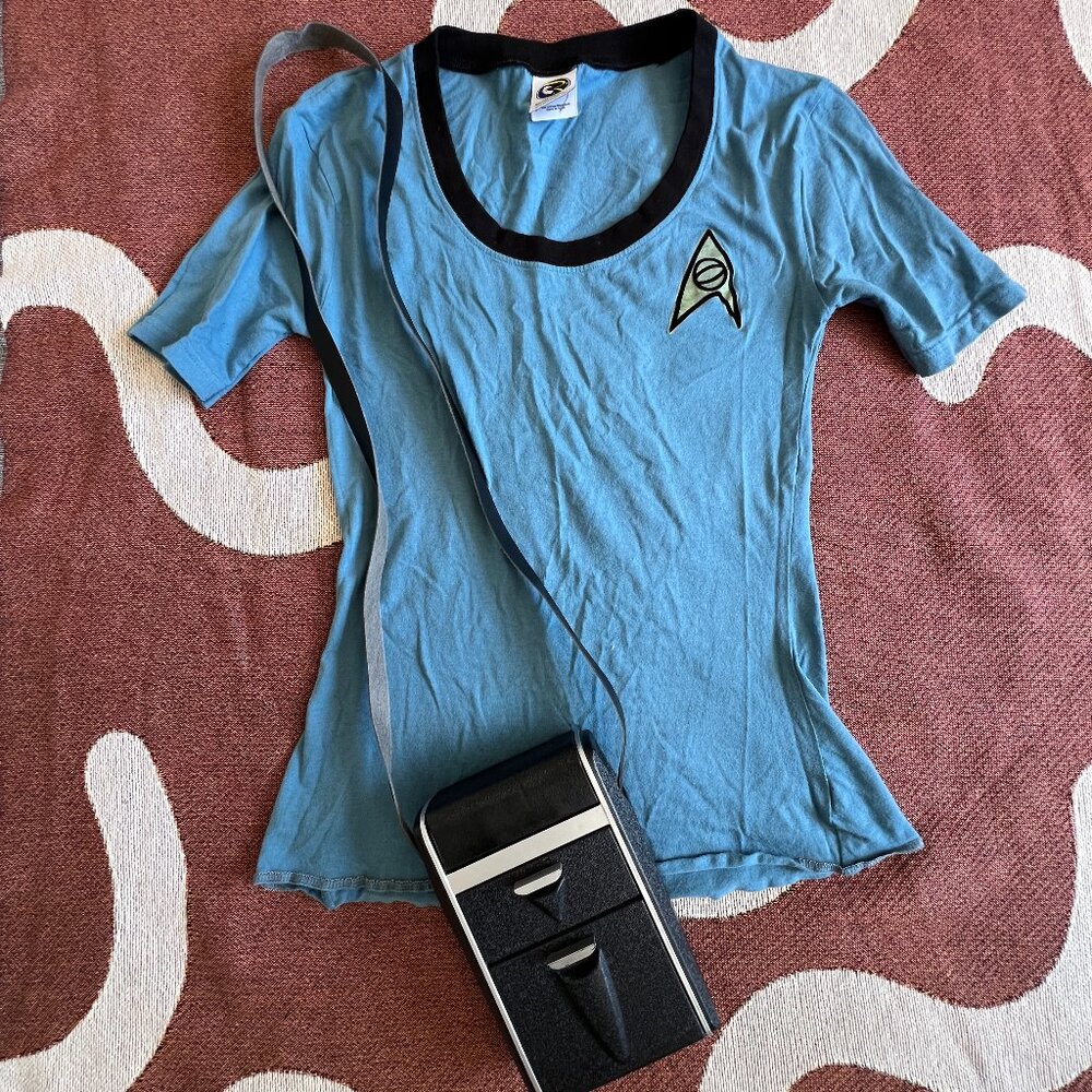 VINTAGE Star Trek Roddenberry Blue T-Shirt Women's Sz S Costume with Tricorder